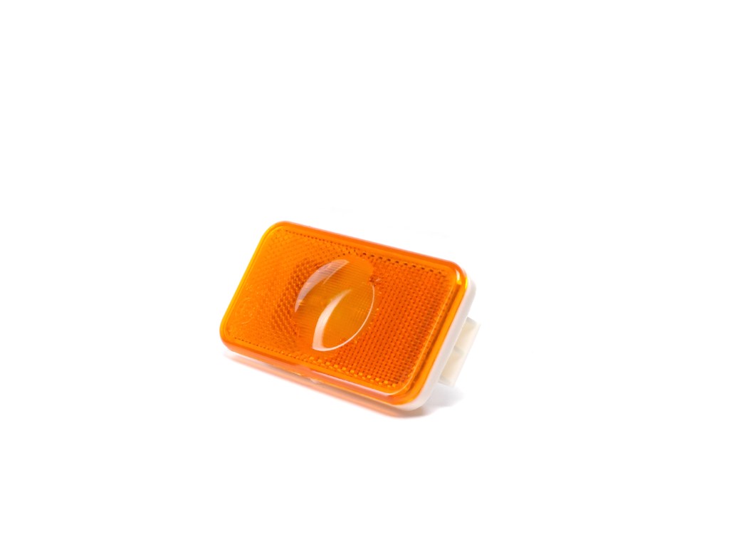 LED pozičné svetlo – žlté, vstavané pre Volvo