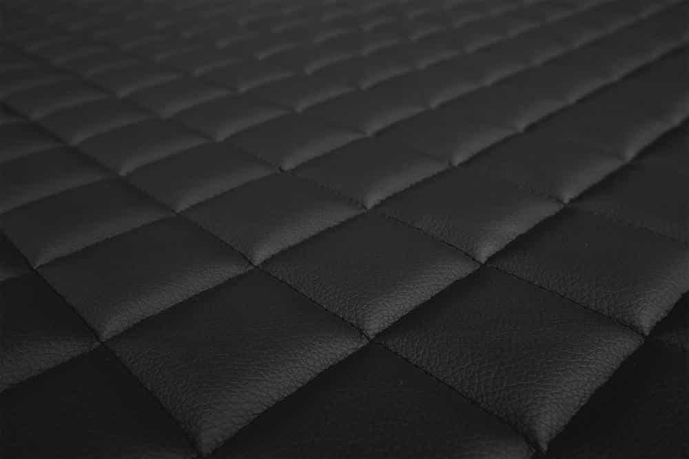 Tapis sur mesure en similicuir matelassé pour Volvo FH4 & FH5 Automatique (à partir de 2013)