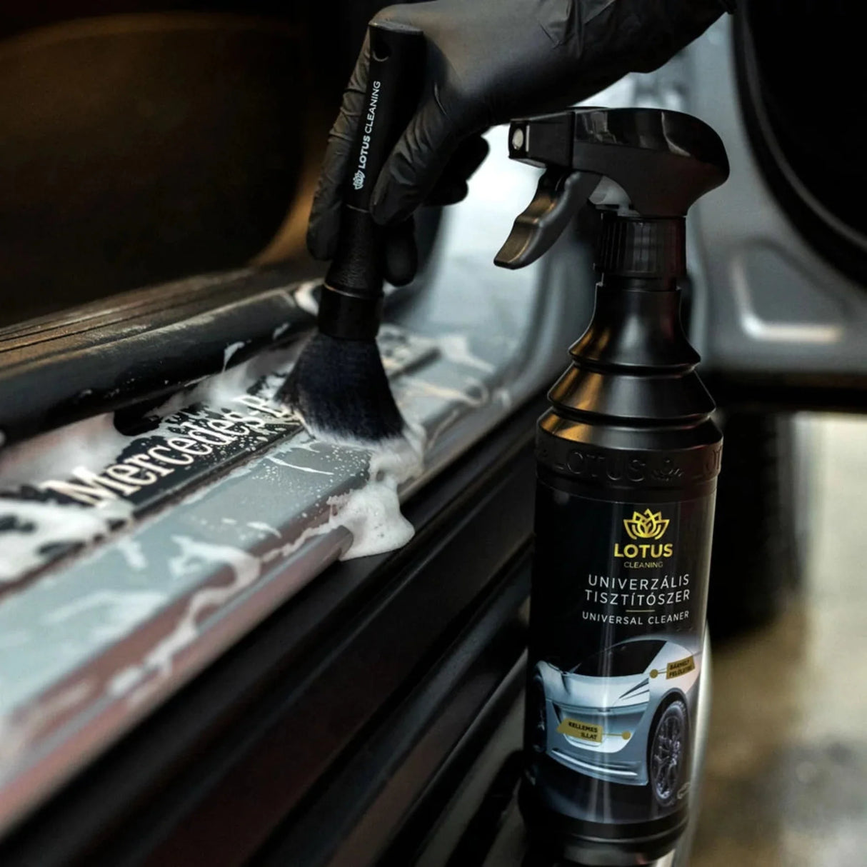 LOTUS Πολυκαθαριστικό Επιφανειών 600ml