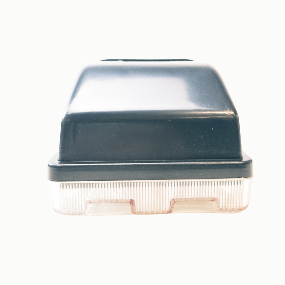 Piloto trasero de 4 cámaras estriado para MB – izquierdo con luz antiniebla