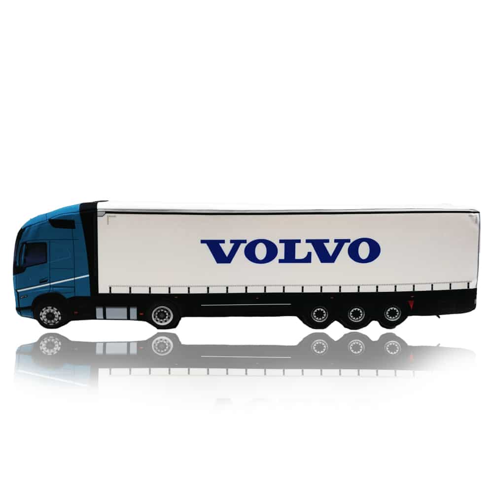 Плюшено камионче – декоративна възглавница за любители на камиони