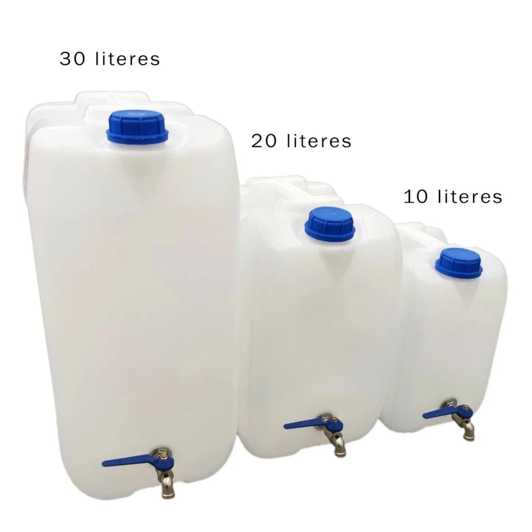 Пластмасова туба с метален кран