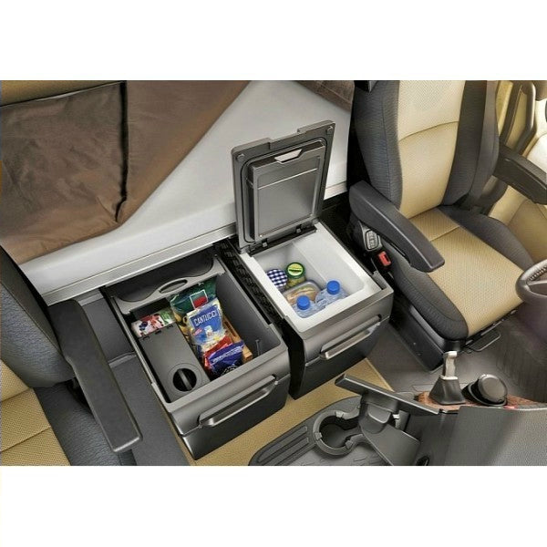 Kompresorski auto hladnjak za Mercedes Actros MP4, 31L