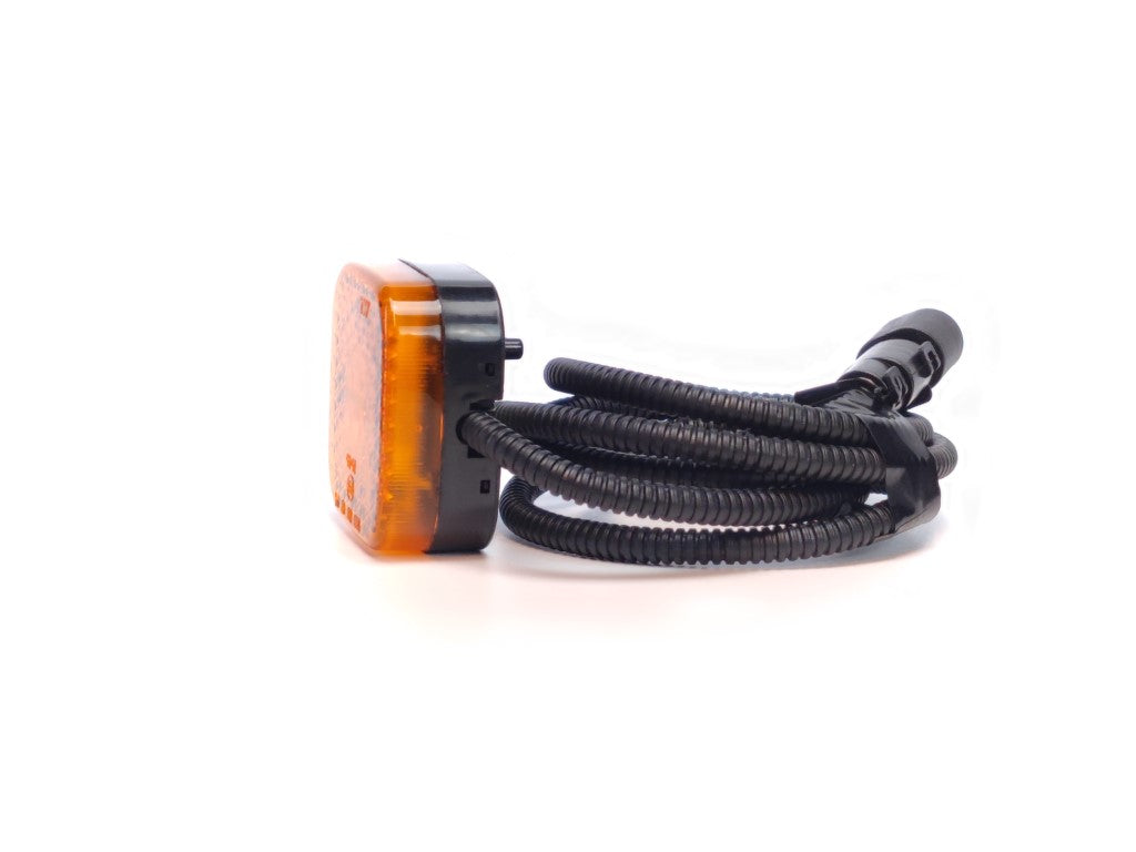 LED poziční světlo – žluté, pro MAN, čtvercové