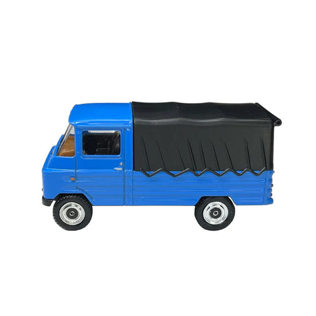 Model auto Zuk 1:43 – miniatură metalică pentru colecționari și pasionați