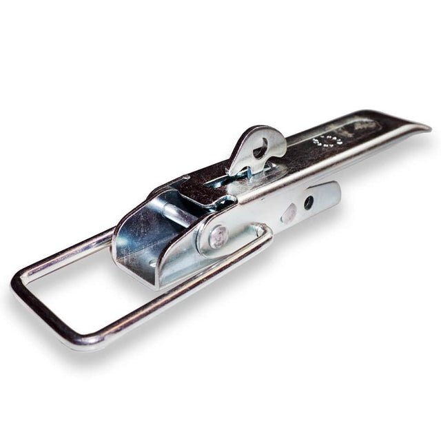 Boční zamykání s pákovým mechanismem pro přívěsy