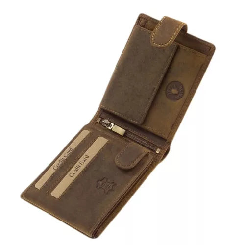 Portofel din piele GreenDeed, maro rustic, cu motiv vânătoresc