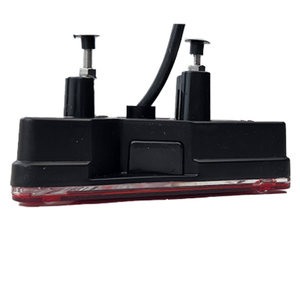 Luz Traseira LED Triangular 4 Funções para Reboques - Esquerda