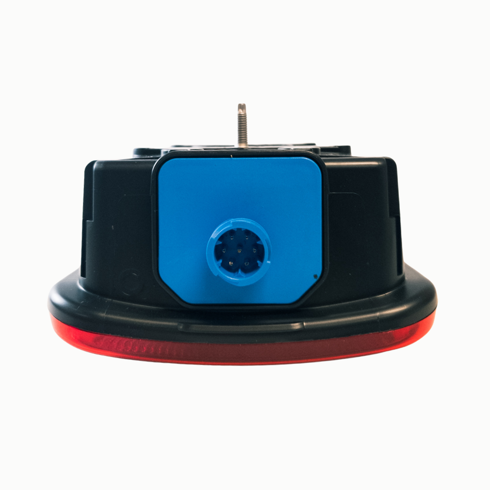 Задна лява лампа с място за номер за MAN TGA LC8 Vignal